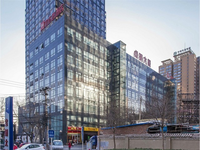 亳州无边游泳池救生设备报价